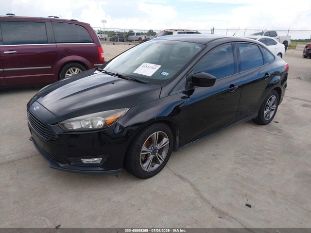 Ford FOCUS SE 2018 1FADP3F26JL222510 Image 2