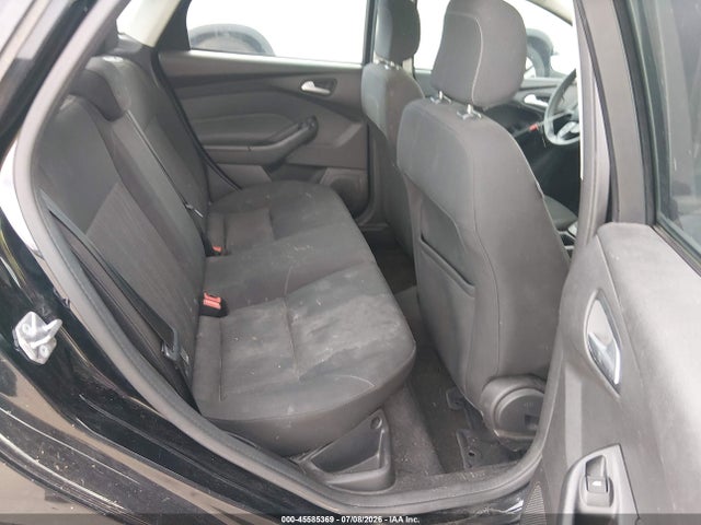 Ford FOCUS SE 2018 1FADP3F26JL222510 Image 8