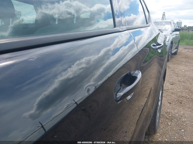 KM8J2CA40JU656111 Hyundai TUCSON SE