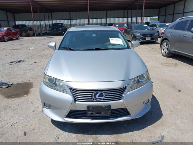 2014 Lexus Es 300h მანქანა იყიდება აუქციონზე, vin: JTHBW1GG6E2053702, აუქციონის ნომერი: 45585404