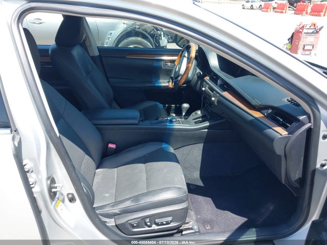 2014 Lexus Es 300h მანქანა იყიდება აუქციონზე, vin: JTHBW1GG6E2053702, აუქციონის ნომერი: 45585404