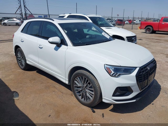 2024 Audi Q3 Premium Plus 40 Tfsi Quattro Tiptronic მანქანა იყიდება აუქციონზე, vin: WA1BUCF33R1051185, აუქციონის ნომერი: 45585414