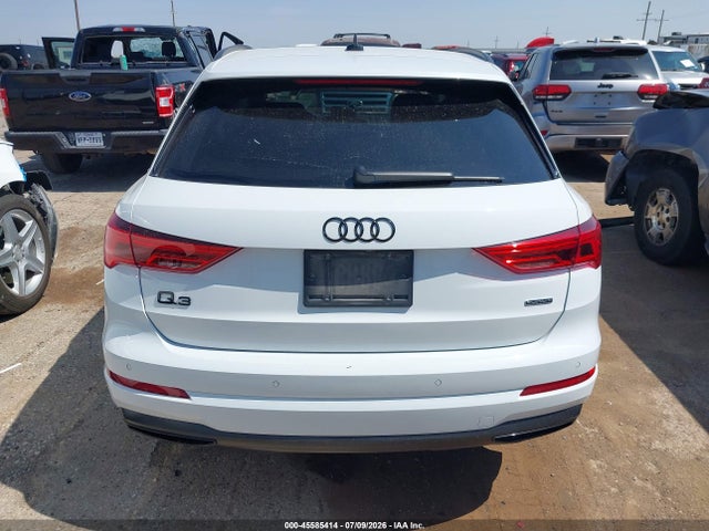 2024 Audi Q3 Premium Plus 40 Tfsi Quattro Tiptronic მანქანა იყიდება აუქციონზე, vin: WA1BUCF33R1051185, აუქციონის ნომერი: 45585414