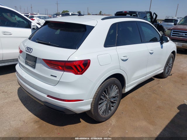 2024 Audi Q3 Premium Plus 40 Tfsi Quattro Tiptronic მანქანა იყიდება აუქციონზე, vin: WA1BUCF33R1051185, აუქციონის ნომერი: 45585414