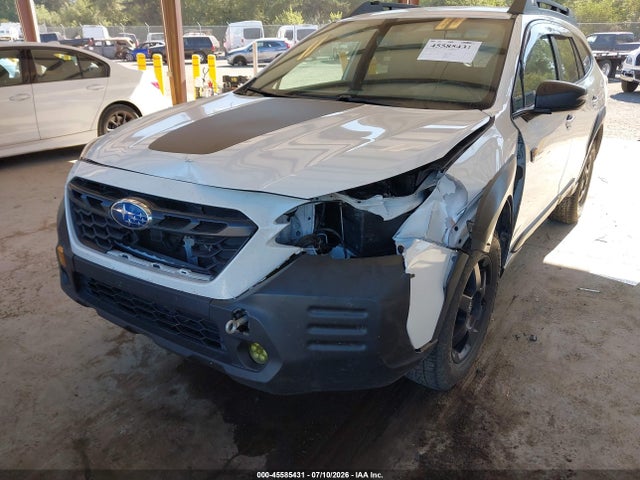 4S4BTGSDXP3132180 Subaru Outback Wilderness
