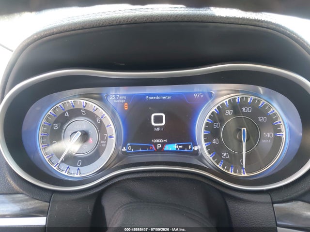 Chrysler 300 Touring 2019 2C3CCAAG2KH654555 Image 7