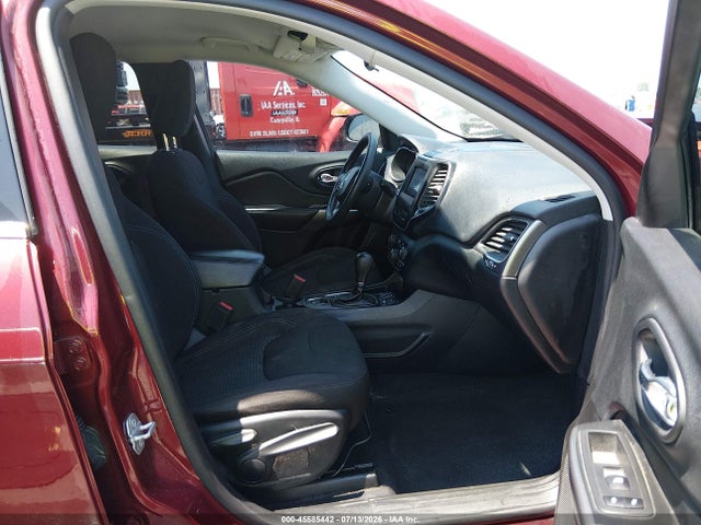Продажа на аукционе авто 2019 Jeep Cherokee Latitude Fwd, vin: 1C4PJLCB4KD470067, номер лота: 45585442