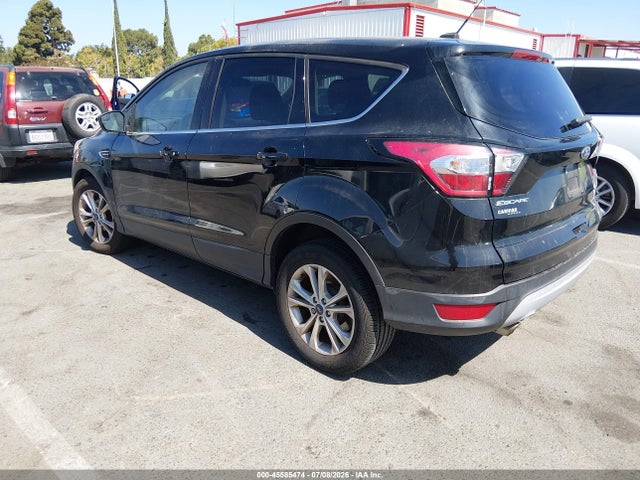 Ford ESCAPE SE 2017 1FMCU0GD0HUD51548 Image 3