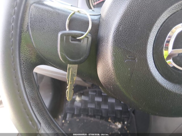 Продажа на аукционе авто 2013 Mazda Mazda2 Sport, vin: JM1DE1KY6D0170459, номер лота: 45585520