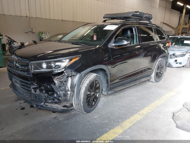 Toyota Highlander Se 2019 5TDJZRFH5KS602985 Image 2