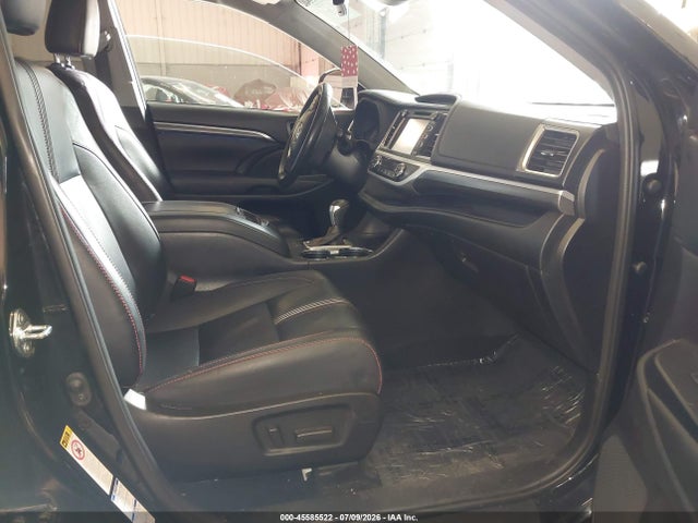 Toyota Highlander Se 2019 5TDJZRFH5KS602985 Image 5