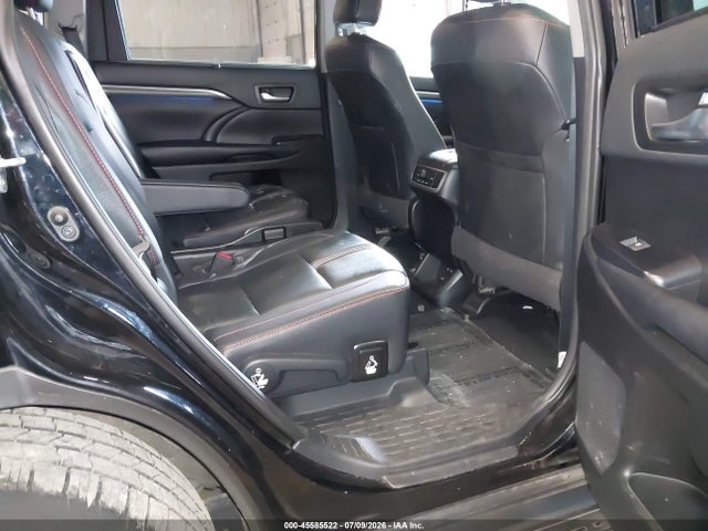 Toyota Highlander Se 2019 5TDJZRFH5KS602985 Image 8