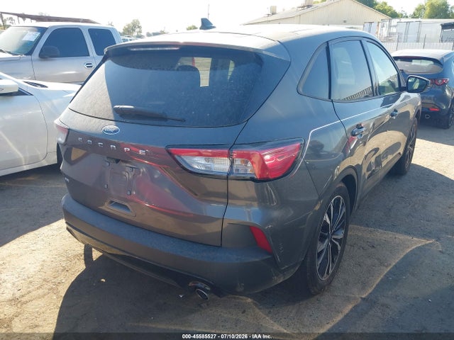 Ford ESCAPE SE 2022 1FMCU0G6XNUB83642 Image 4