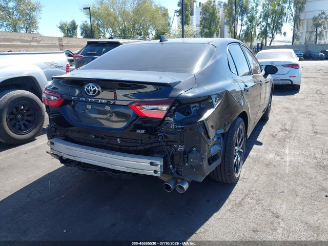 4T1T11AK0NU693177 Toyota CAMRY SE
