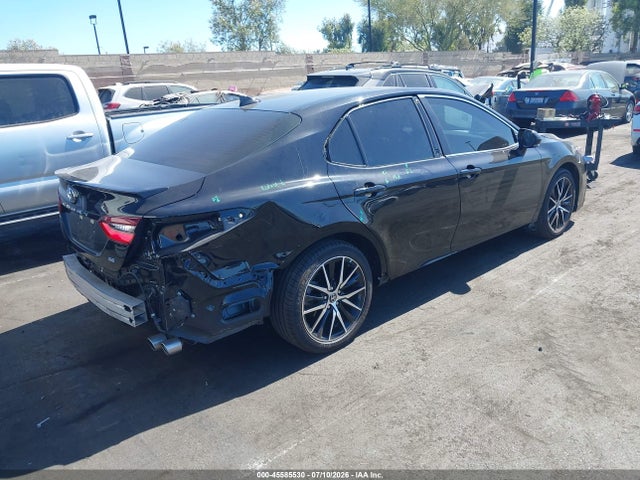 4T1T11AK0NU693177 Toyota CAMRY SE