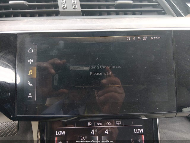Audi E-tron Premium Plus 2019 WA1LAAGE9KB010321 Image 19
