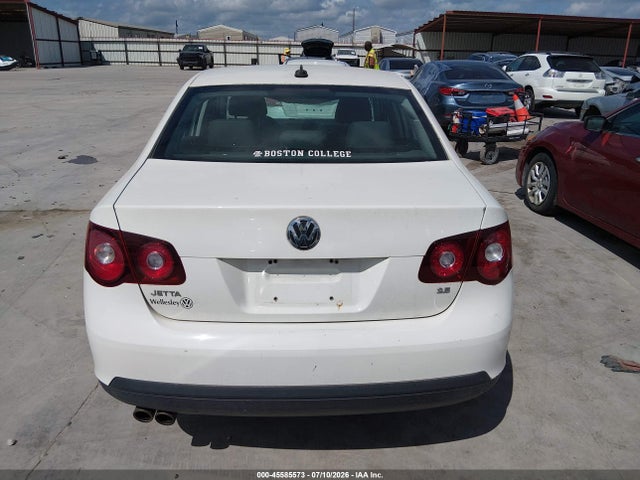 2008 Volkswagen Jetta Se/sel მანქანა იყიდება აუქციონზე, vin: 3VWRZ71K78M032245, აუქციონის ნომერი: 45585573