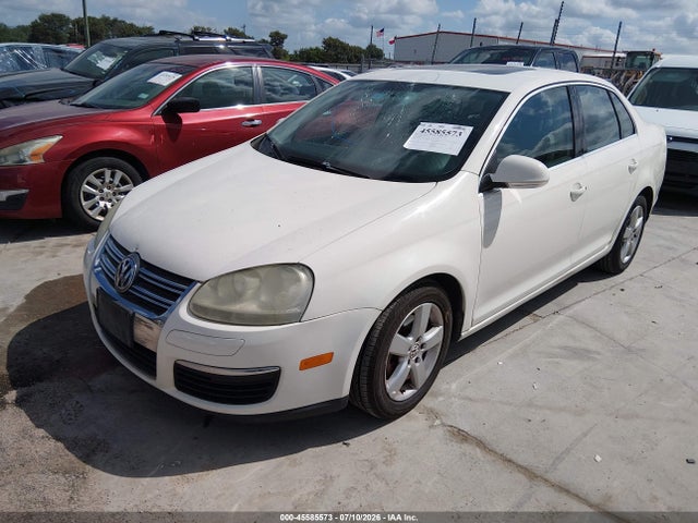 2008 Volkswagen Jetta Se/sel მანქანა იყიდება აუქციონზე, vin: 3VWRZ71K78M032245, აუქციონის ნომერი: 45585573