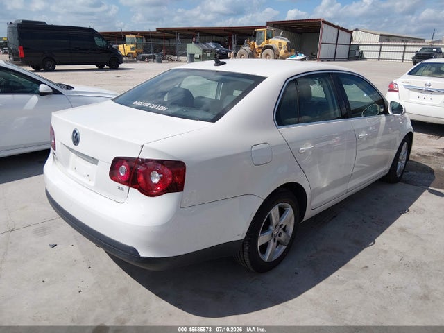 2008 Volkswagen Jetta Se/sel მანქანა იყიდება აუქციონზე, vin: 3VWRZ71K78M032245, აუქციონის ნომერი: 45585573