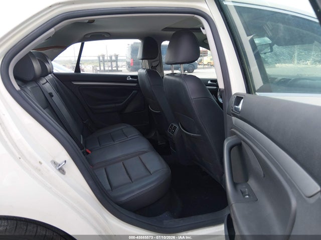 2008 Volkswagen Jetta Se/sel მანქანა იყიდება აუქციონზე, vin: 3VWRZ71K78M032245, აუქციონის ნომერი: 45585573