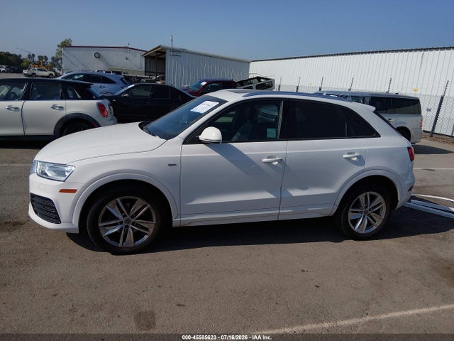 WA1BCCFS4JR024044 Audi Q3 2.0t Premium/2.0t Sport Premium