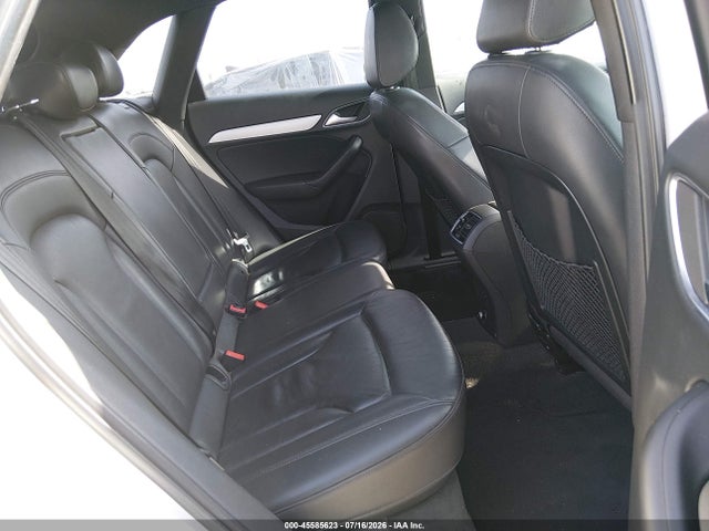 WA1BCCFS4JR024044 Audi Q3 2.0t Premium/2.0t Sport Premium
