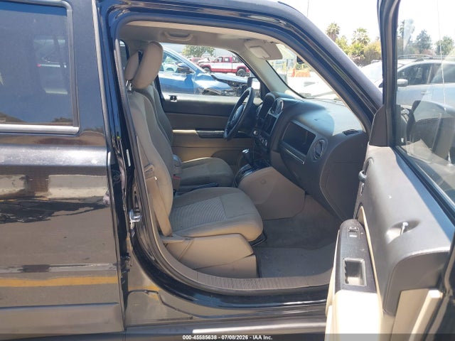 Jeep Patriot Altitude Edition 2015 1C4NJPBA8FD107493 Image 5