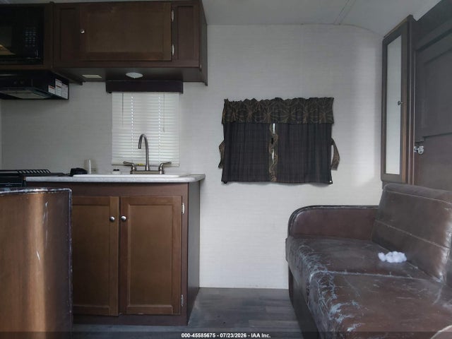 Keystone Rv Bullet 2017 4YDT20729HD422414 Image 5