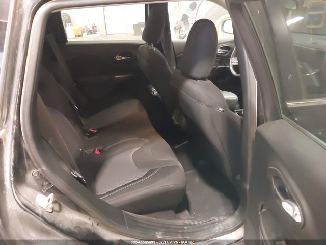 Jeep Cherokee Latitude 4x4 2019 1C4PJMCB4KD176979 Image 8