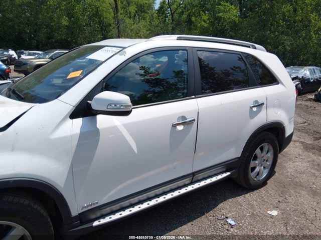 Продаж на аукціоні авто 2013 Kia Sorento Lx V6, vin: 5XYKTDA21DG310813, номер лоту: 45585705