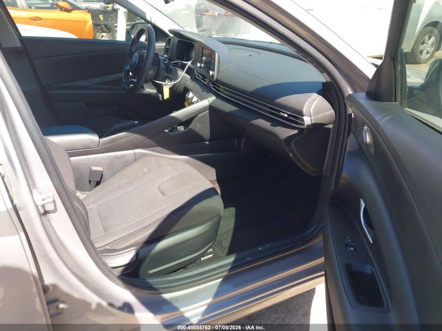 2025 Hyundai Elantra Se მანქანა იყიდება აუქციონზე, vin: KMHLL4DGXSU008049, აუქციონის ნომერი: 45585762