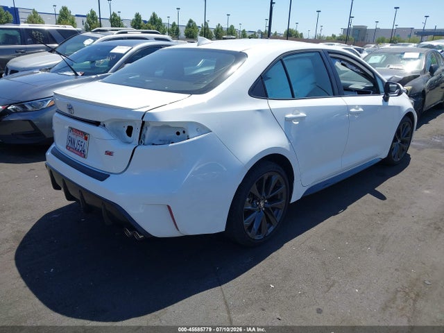Toyota COROLLA SE 2024 5YFP4MCE0RP203717 Image 4