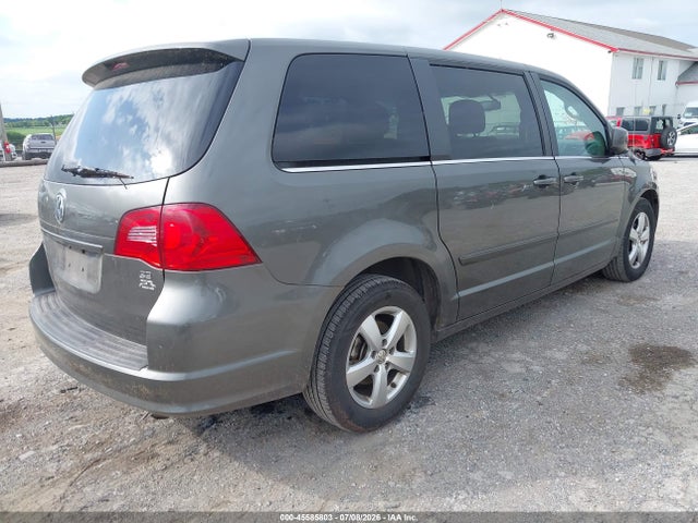 2010 Volkswagen Routan Se მანქანა იყიდება აუქციონზე, vin: 2V4RW3D10AR333466, აუქციონის ნომერი: 45585803