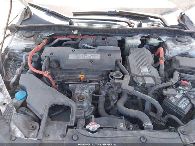 45585810 :رقم المزاد ، JHMCR6F74HC023204 vin ، 2017 Honda Accord Hybrid Touring مزاد بيع