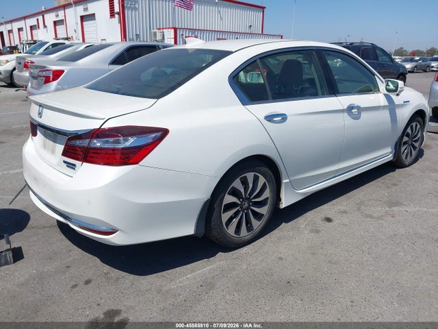 45585810 :رقم المزاد ، JHMCR6F74HC023204 vin ، 2017 Honda Accord Hybrid Touring مزاد بيع