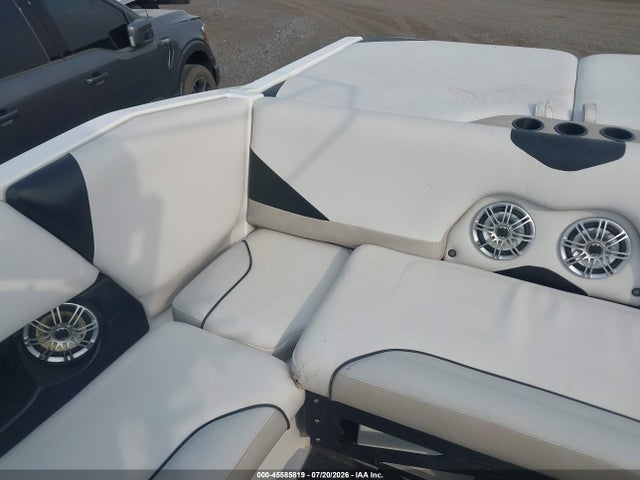 AWRC4307L415 Axis Wake