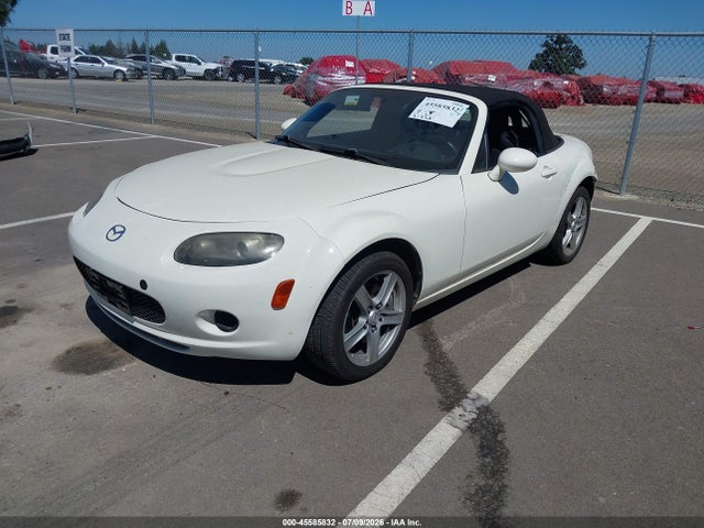 Продажа на аукционе авто 2006 Mazda Mx-5, vin: JM1NC25F460107406, номер лота: 45585832