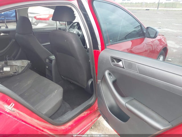 2015 Volkswagen Jetta 2.0l S მანქანა იყიდება აუქციონზე, vin: 3VW2K7AJ2FM237210, აუქციონის ნომერი: 45585854