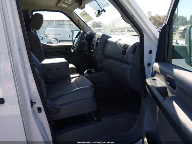 1N6BF0KY1HN809643 Nissan Nv Cargo Nv2500 Hd Sv V6