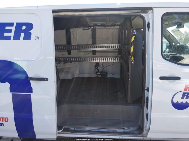 1N6BF0KY1HN809643 Nissan Nv Cargo Nv2500 Hd Sv V6
