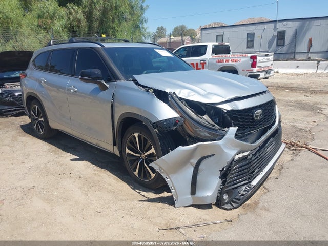 Toyota Highlander Xse 2021 5TDJZRAH2MS059038 головне зображення