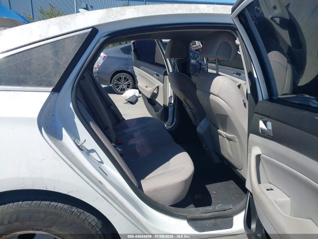 Hyundai SONATA SE 2015 5NPE24AF2FH220939 Image 8