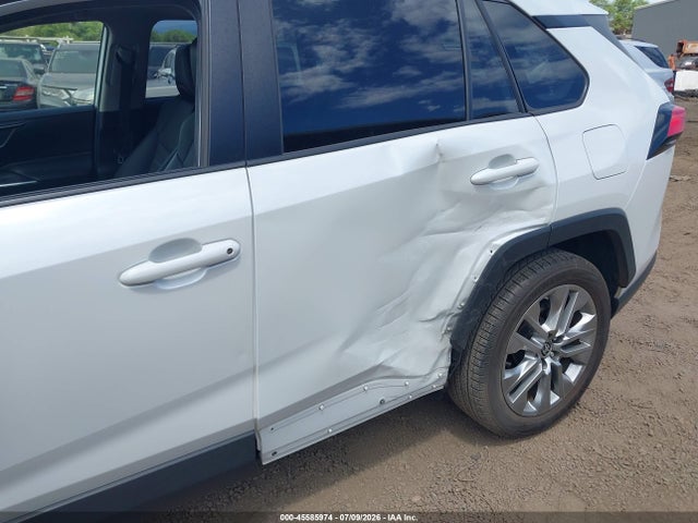 Продаж на аукціоні авто 2023 Toyota Rav4 Xle Premium, vin: JTMC1RFV8PD105521, номер лоту: 45585974