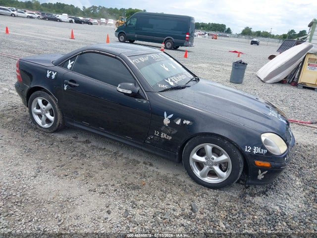 45585975 :رقم المزاد ، WDBKK65F51F177465 vin ، 2001 Mercedes-benz Slk 320 مزاد بيع