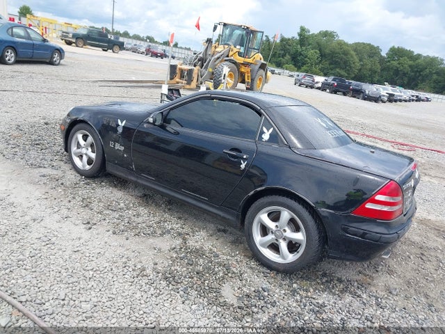 Aukcja sprzedaży 2001 Mercedes-benz Slk 320, vin: WDBKK65F51F177465, numer aukcji: 45585975