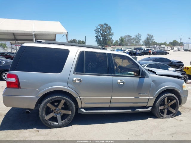 Auction sale of the 2008 Ford Expedition Xlt, vin: 1FMFU15528LA17154, lot number: 45585977