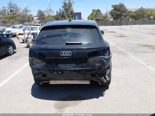 WA1BNAFY0J2106249 Audi Q5 2.0t Premium/2.0t Tech Premium