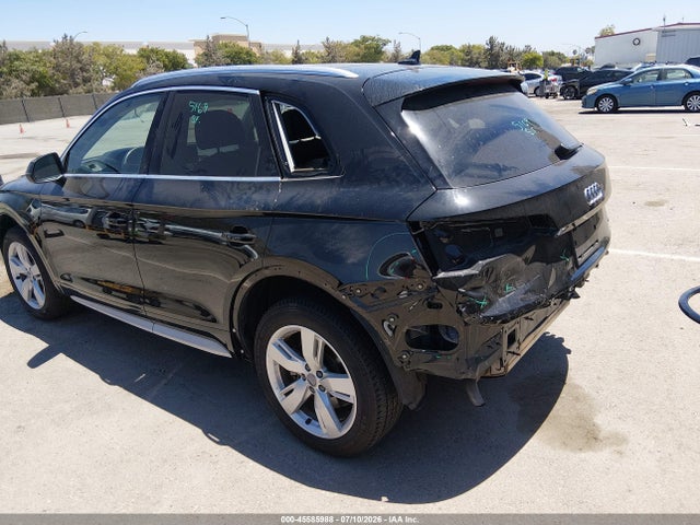 WA1BNAFY0J2106249 Audi Q5 2.0t Premium/2.0t Tech Premium