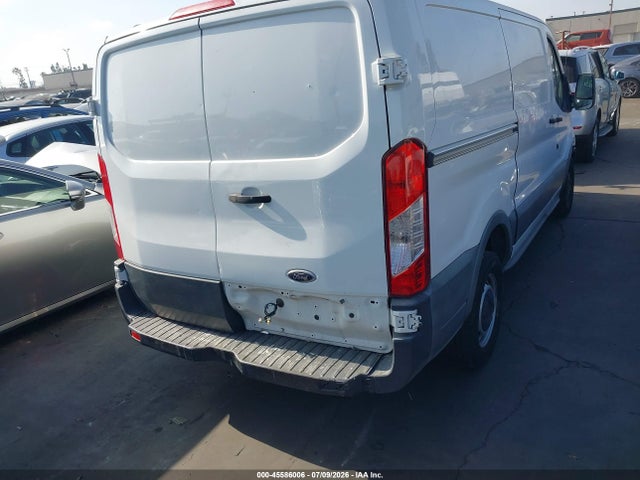 Ford Transit-150 2016 1FTYE1YM5GKA29042 Image 4