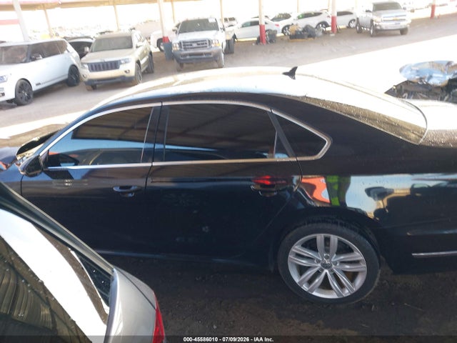 1VWBA7A3XJC024973 Volkswagen Passat 2.0t Se